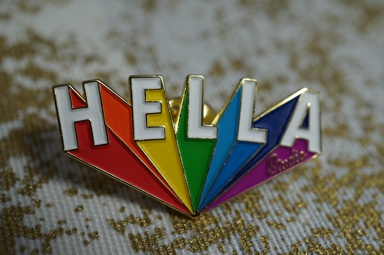 Soft-Emaille Pin ohne Epoxydharzüberzug